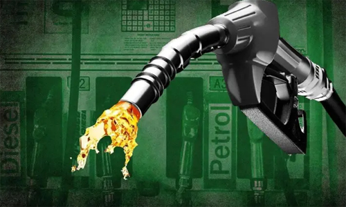 पेट्रोल-डीजल होगा महंगा? जानें क्या कहती है केंद्र सरकार, तेल कंपनियों को भी मिला ये बड़ा निर्देश