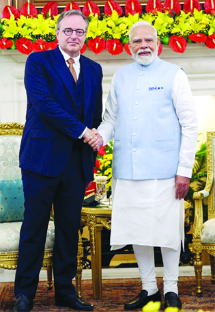 भारत-बेल्जियम बढ़ाएंगे सैन्य सहयोग मोदी 