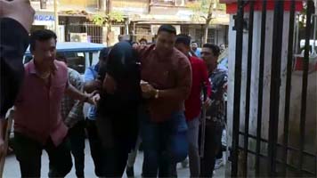 धर्म पूछा, कलमा पढ़ने को कहा.. इनकार करने पर सिक्योरिटी गार्ड्स पर चाकू से हमला, मुंबई के मीरा रोड में मचा हड़कंप