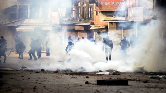 जबलपुर के सिहोरा में दुर्गा मंदिर में दो पक्षों के बीच कहासुनी, मारपीट के बाद मचा बवाल, तनाव बढ़ा