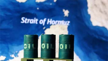 सिर्फ 22 दिन और फिर... ईरान के पास कच्चा तेल रखने की जगह खत्म हो रही; US की नाकाबंदी ने बढ़ाई सबकी टेंशन