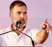 बिहार में पुलिस ने एके-47 चलाई, क्या विद्यार्थी आतंकवादी हैं: कांग्रेस 