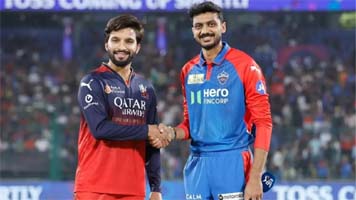 दिल्ली कैपिटल्स VS रॉयल चैलेंजर्स बेंगलुरु, कौन जीतेगा आज का मैच? हेड टू हेड में इसका पलड़ा है भारी