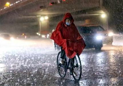 गर्मी के बीच कुदरत का खेल: 20 राज्यों में आंधी-बारिश का हाई अलर्ट जारी, जानें आपके शहर का हाल!