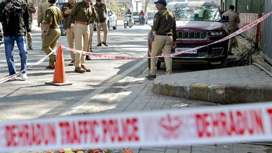 देहरादून के मॉल में मर्डर, SSP ऑफिस से सिर्फ 500 मीटर दूर प्रॉपर्टी डीलर को मारी गोली