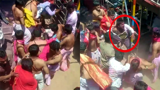 महाराष्ट्र में पुजारियों ने श्रद्धालुओं को लात-घूसों से पीटा, नारियल से सिर पर मारा