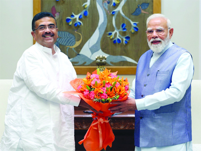 बंगाल के सीएम शुभेंदु अधिकारी ने पीएम मोदी से की मुलाकात