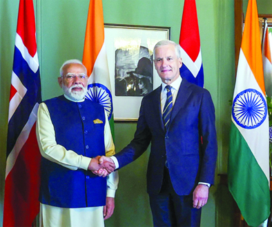 मोदी ने किया संघर्ष के शांतिपूर्ण समाधान का आह्वान