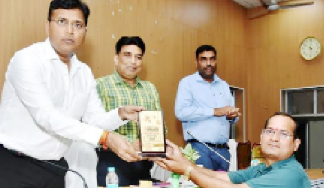 अब टीबी, एचआईवी लाइलाज बीमारी नहीं:जिलाधिकारी 