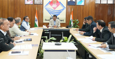 टिहरी झील को ग्लोबल डेस्टिनेशन के रूप में विकसित करने के लिये प्रभावी कार्ययोजना बनाने के निर्देश दिए 