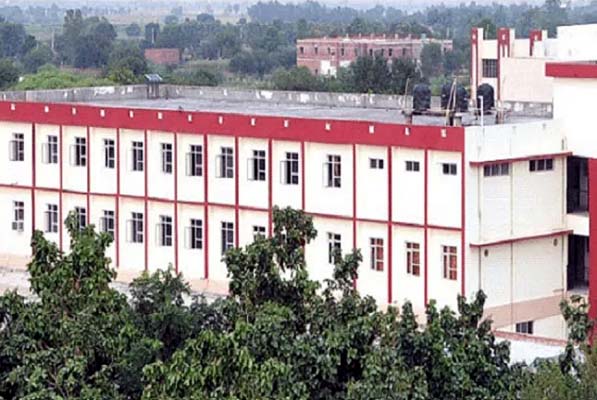 कौन चलाता है अल फलाह यूनिवर्सिटी? Delhi Car Blast में क्यों उछला नाम