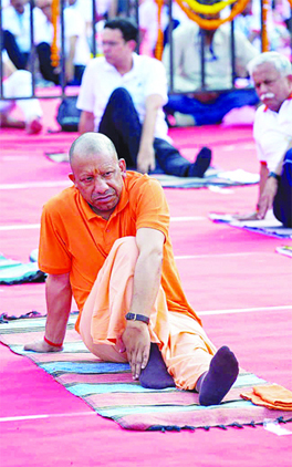 जहां योग से तपा हुआ शरीर है, वहां न रोग है, न बीमारी : योगी 