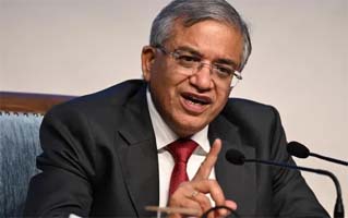 पश्चिम बंगाल चुनाव: लापरवाही पर EC का एक्शन, IPS समेत कई अफसरों पर कार्रवाई की सिफारिश