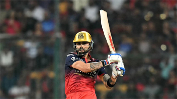 कोहली का वर्ल्ड रिकॉर्ड, रच दिया इतिहास, गेल और रोहित भी 19 साल में यह नहीं कर सके