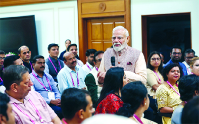 छात्रों में नशे की लत को लेकर सतर्क रहें शिक्षक: मोदी   